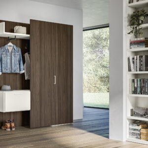 Hinged doors w/Tetris handle